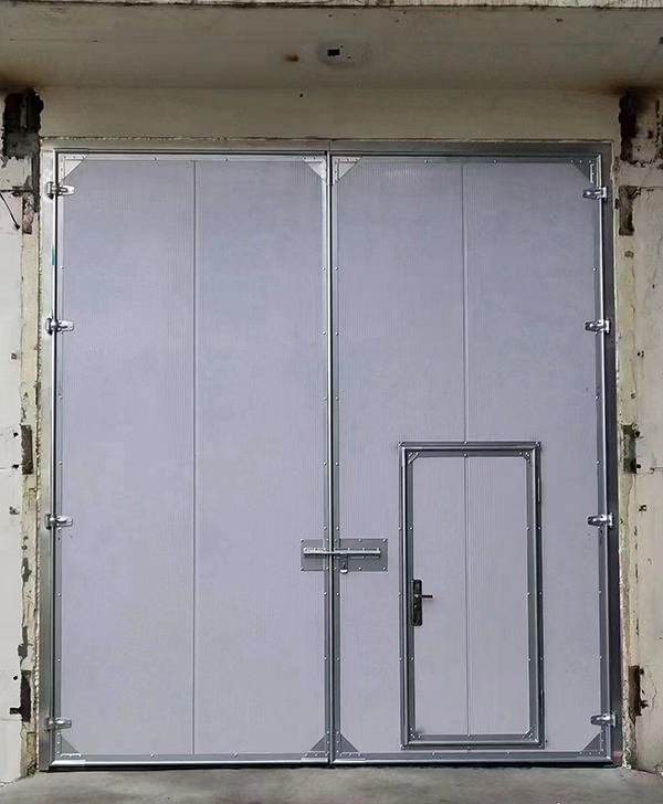 城关工业平开门