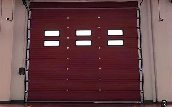 城关工业翻板门