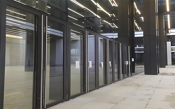 城关玻璃地弹门 城关玻璃地弹门