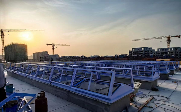 消防城关排烟窗工作原理