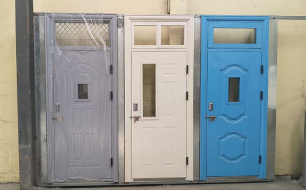 城关学校教室门