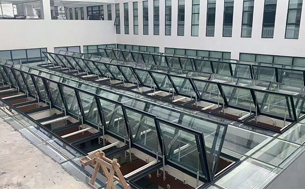 百安科技有限公司近期城关排烟窗项目案例分享 百安科技有限公司近期城关排烟窗项目案例分享